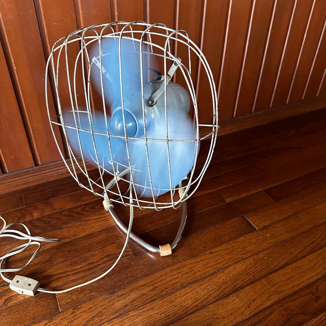 昭和レトロ　扇風機　富士電機　サイレントファン　角形　四角　希少　稼働します