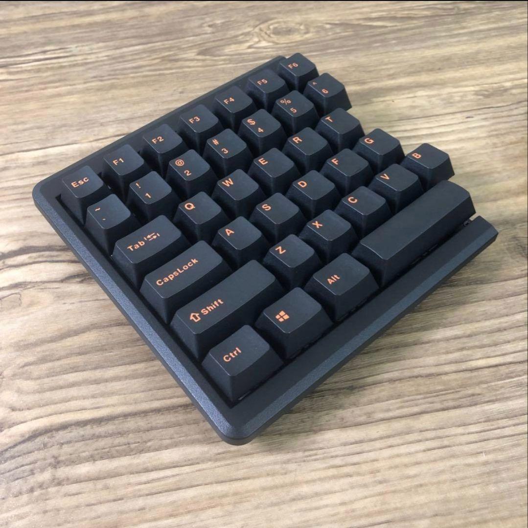 Mistel Barocco MD770RGB 分割型キーボード US配列 黒軸