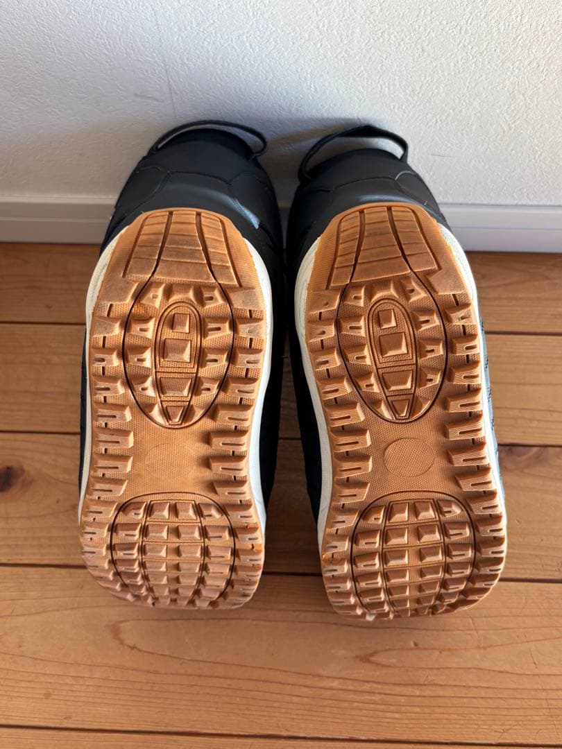 エアボーン　ARBN nature スノーボードブーツ ブラック　25.5