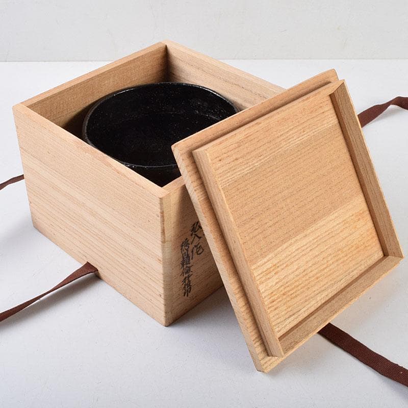 茶道具　楽吉左衛門　十二代弘入作　黒楽茶碗　時代箱　M　R9248