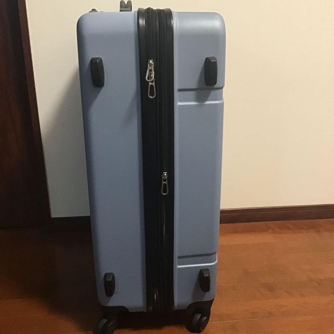  スーツケース　　海外限定　カルバンクライン　ブルー系