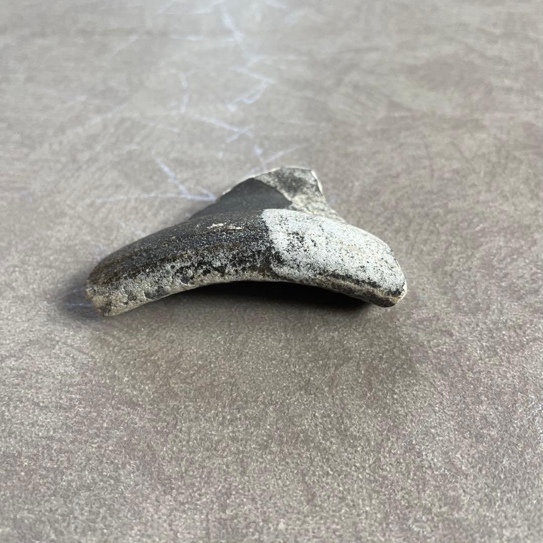 黒織部陶片 桃山 江戸初期 美濃古陶 美濃桃山陶 美濃焼 古陶磁 織部 骨董