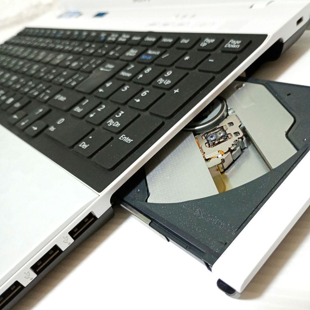 VAIO i5 新品SSD ブルーレイ バッテリー良好 キーボードカバー付