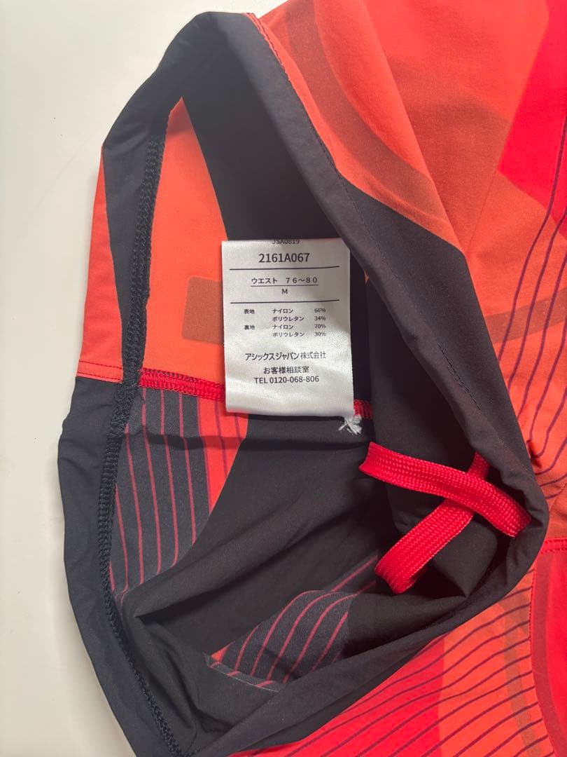 asics 競泳水着 レッド/ブラック ストライプ