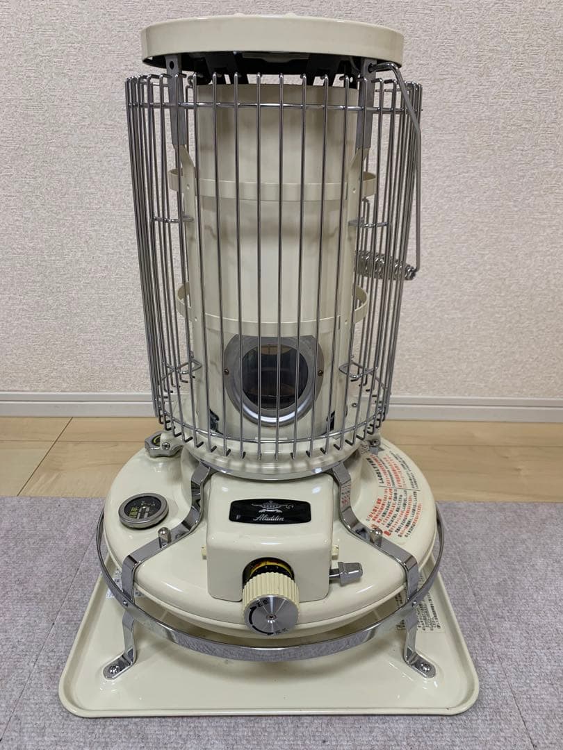 アラジン ブルーフレームヒーター クリーム色 石油ストーブ BF3911