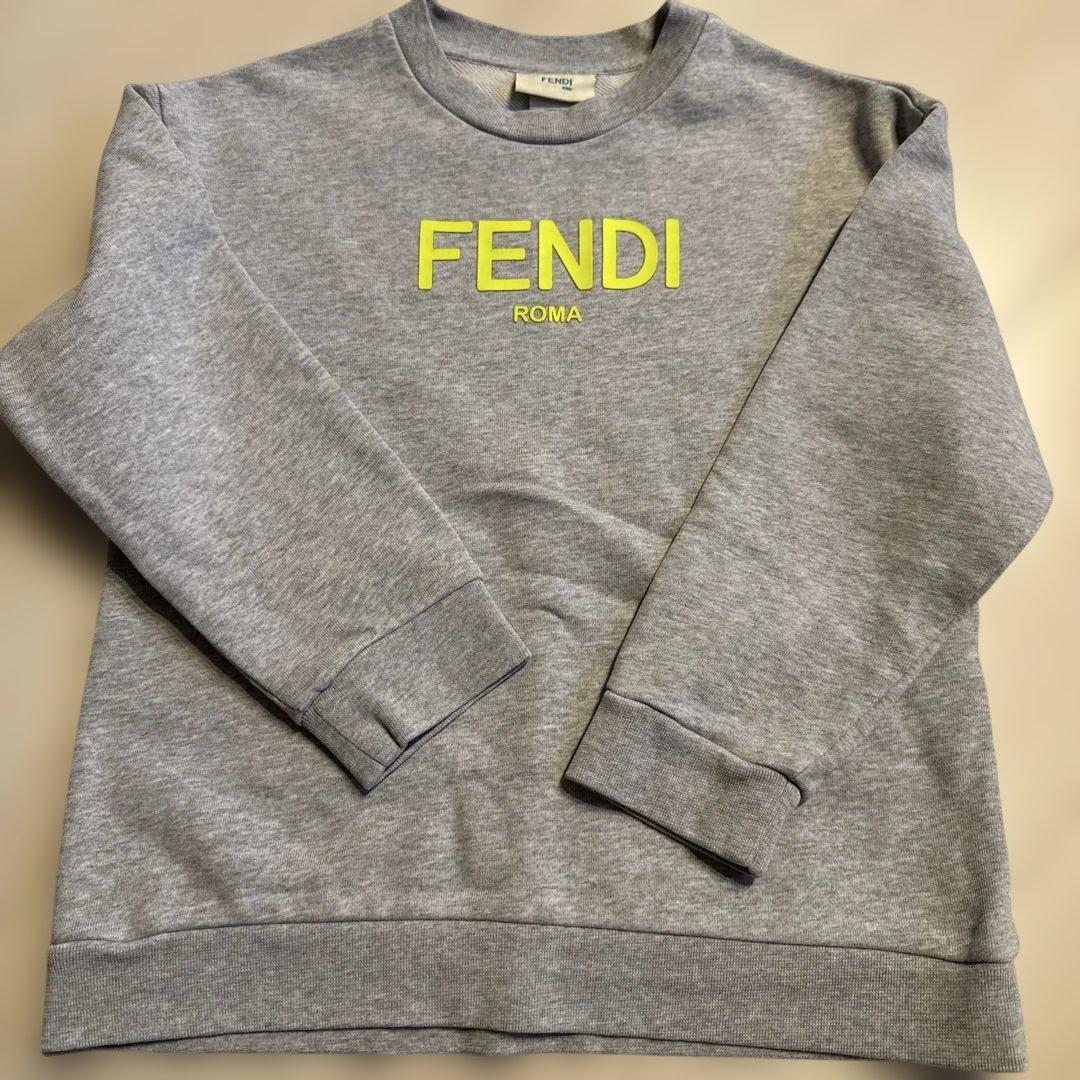 FENDI 子供スウェットセットアップ