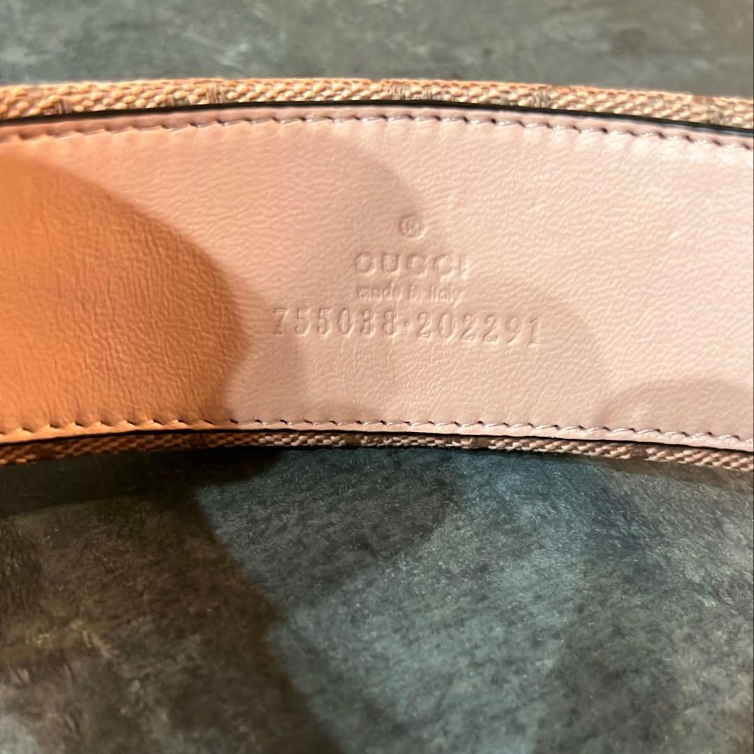 値下げ！！グッチGUCCI ピンクカチューシャ♡GGロゴ