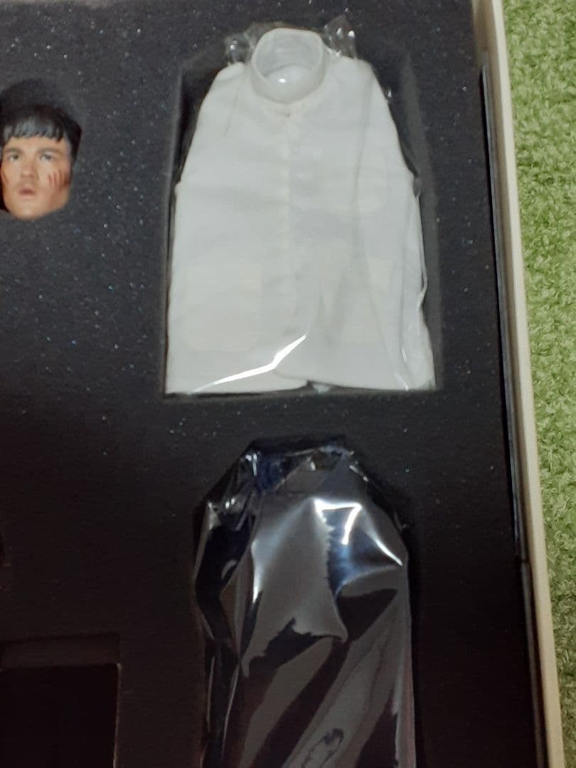 ホットトイズ　ムービーマスターピースDX　ブルース・リー　燃えよドラゴン