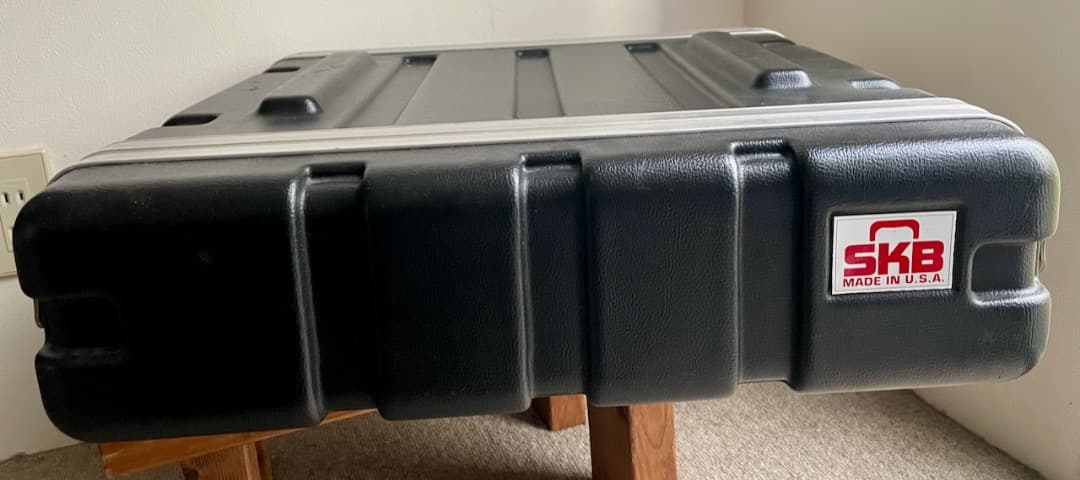 SKB 2U　ラックケース　1オーナー　ネジ純正品