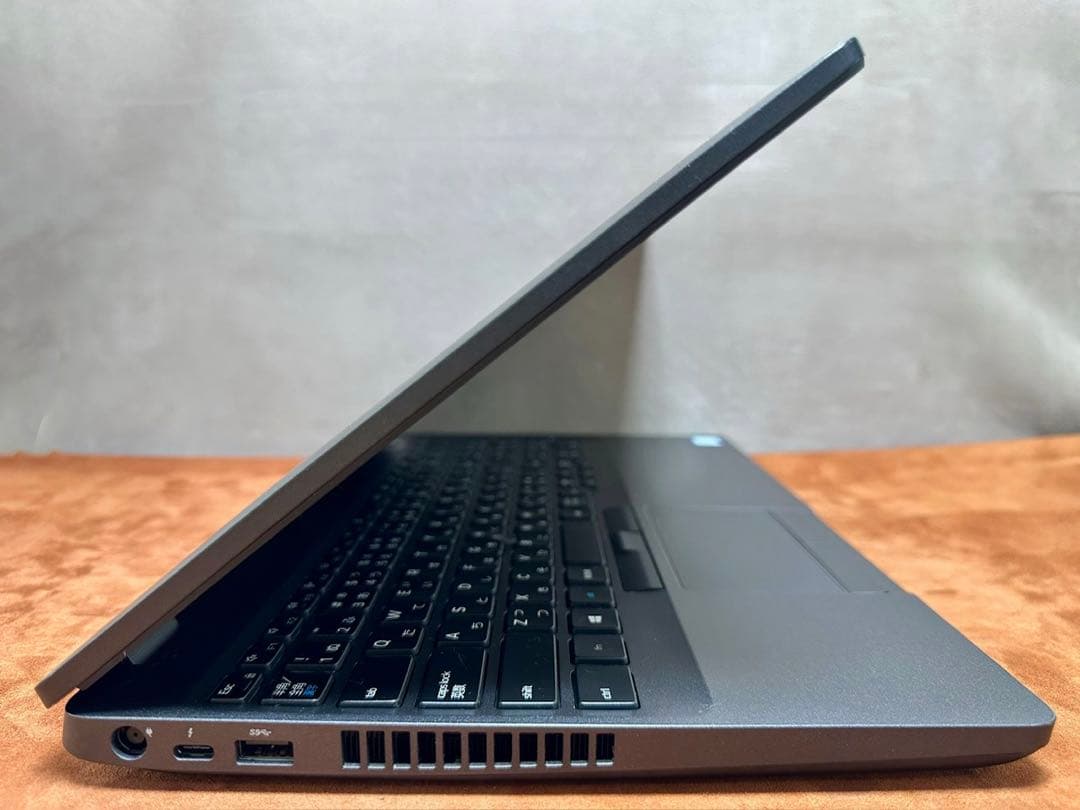 Windowsノート本体 DELL Latitude5501 i5-9300H 8GB |1183