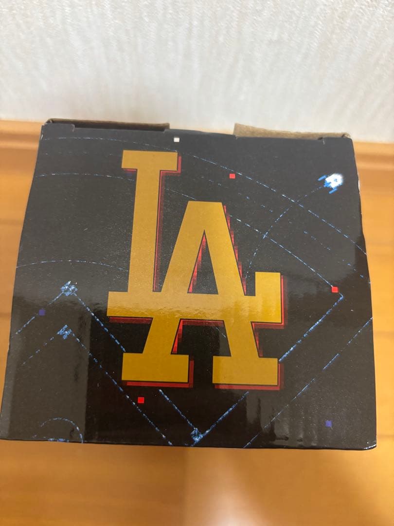 デイブ・ロバーツ ボブルヘッド フィギュア　ドジャース　アメリカ　LA