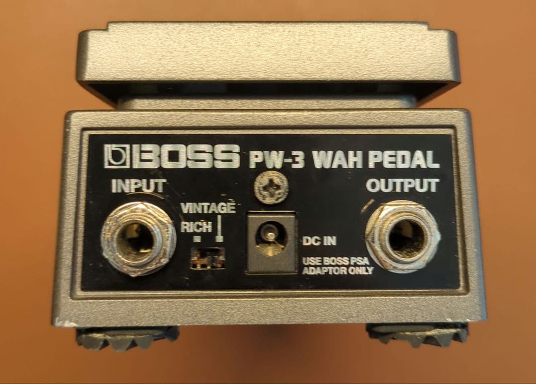 定価16,500円 BOSS ワウペダル PW-3