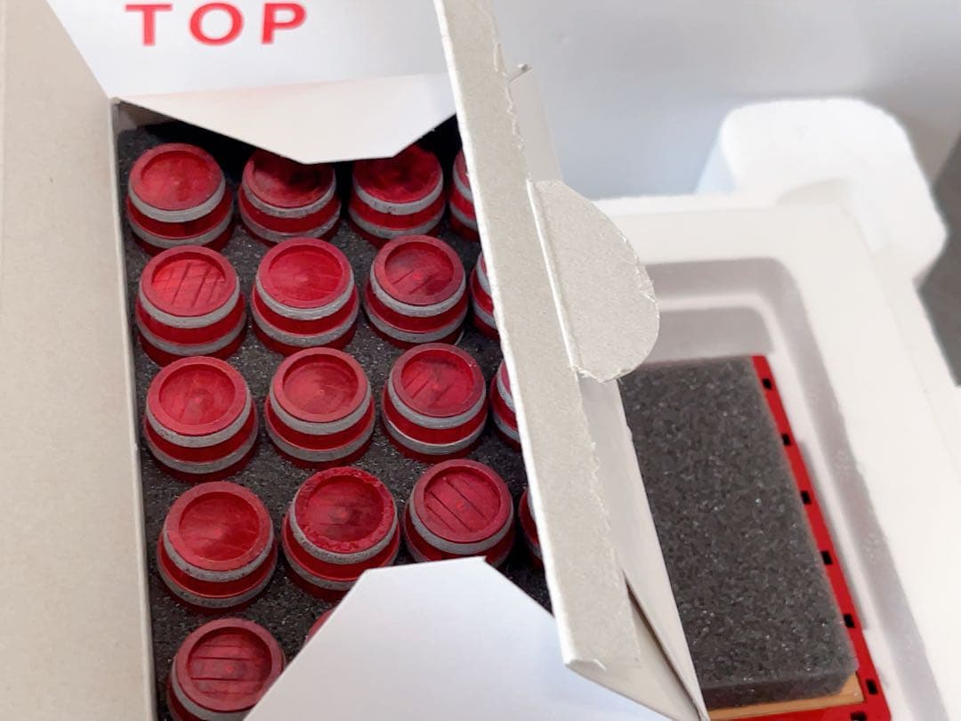 ダンバリーミント Budweiser Delivery Truck 1/24