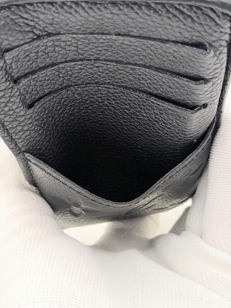 ヴィトン ポルトカルト レクトヴェルソ ケース アンプラント ブラック