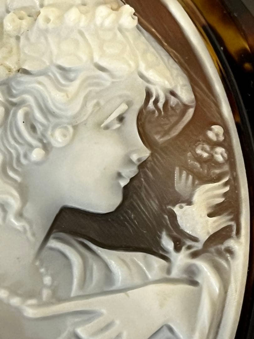 カメオ　べっ甲　k18 ブローチ　ペンダントトップ