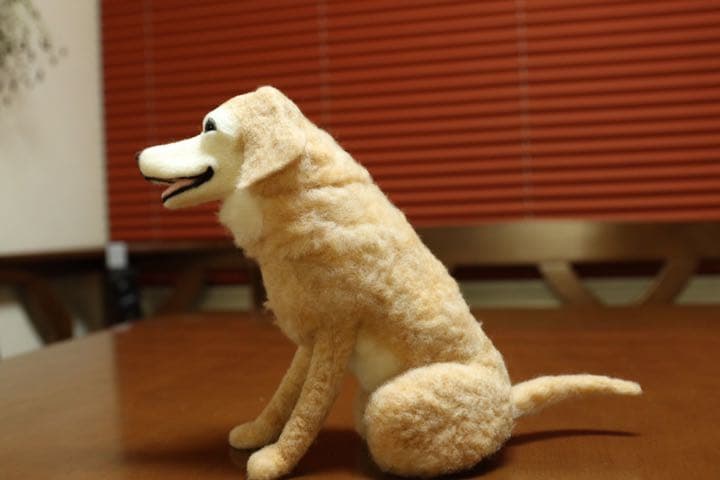 羊毛フェルト　ラブラドールレトリーバー