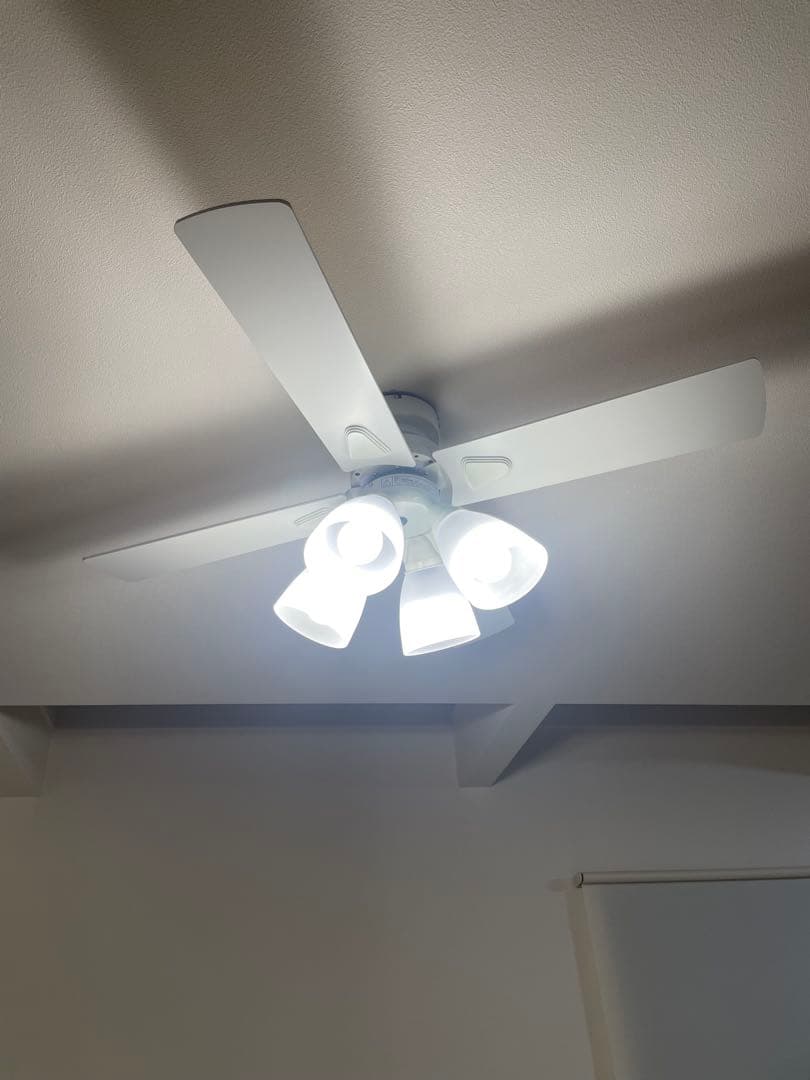 LOWYA ロウヤ　シーリングファン 4灯　ホワイト/ナチュラル