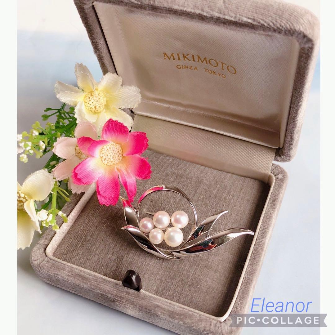 美品⭐️MIKIMOTO シルバーパールブローチ✨　可憐でエレガントなデザイン