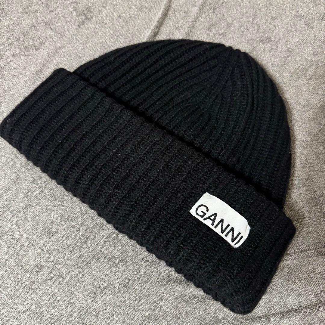 【新品未使用】GANNI ビーニー 黒