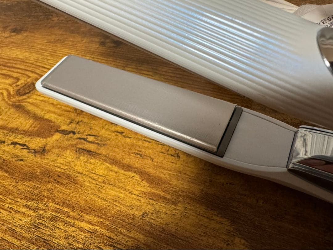 ReFa ストレートアイロン　PRO