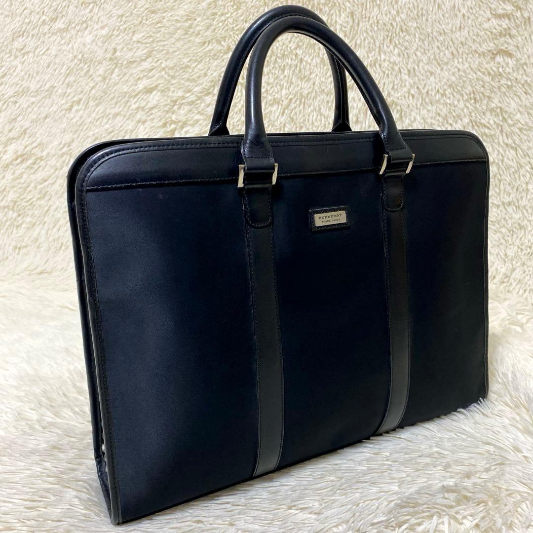 バーバリー ビジネスバッグ ノバチェック ロゴプレートナイロン レザー　ブラック