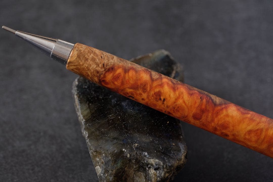 PG5木軸カスタム0216　高村杢工房 製図用シャープペンシル　花梨瘤　紅白