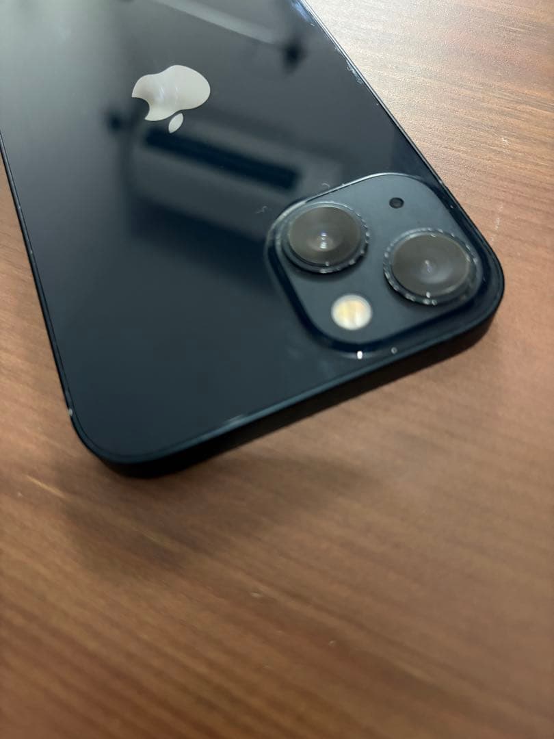 iPhone 13 128GB ミッドナイト SIMフリー【画面に薄いヒビあり】