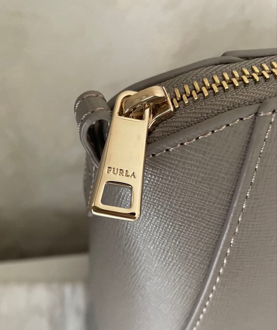 【FURLA】フルラ　テッサ　美品　値下げしました