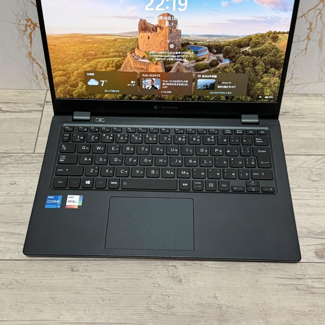 超軽量 Dynabook 11世代 i5 メモリ16GB SSD128 カメラ