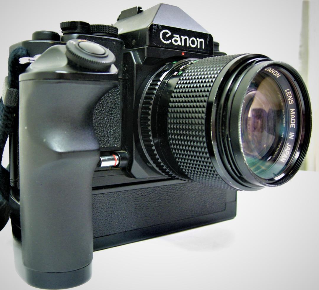 美品アンティーク キャノン NEW F-1 FD 85mm F1.8ワインダー付