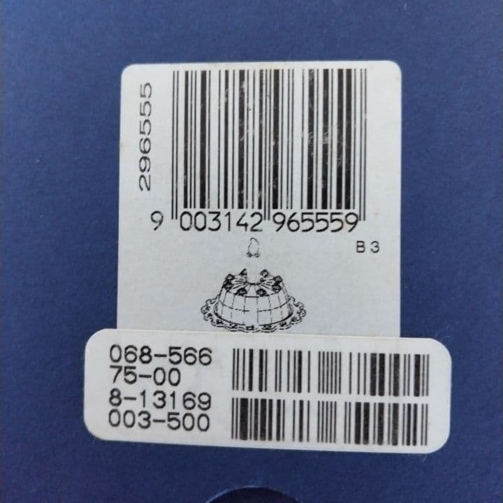 SWAROVSKI クリスタル ケーキ型 装飾品⭐︎お買い上証明書付き