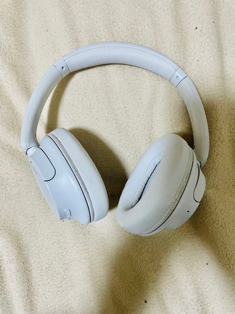 SONY ワイヤレスヘッドホン　WH-CH720N