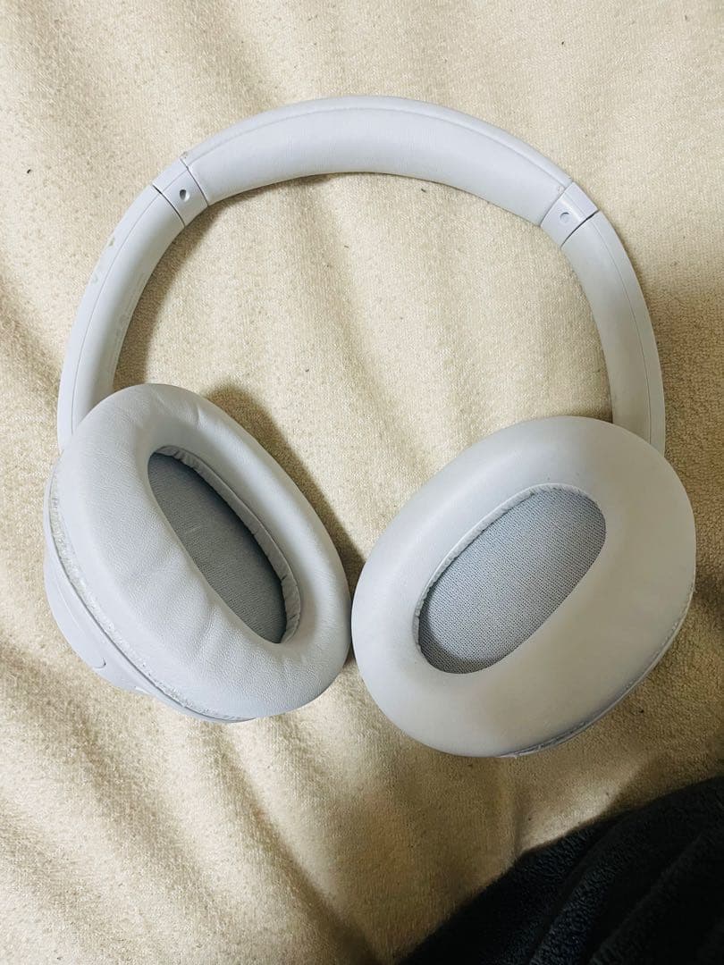 SONY ワイヤレスヘッドホン　WH-CH720N