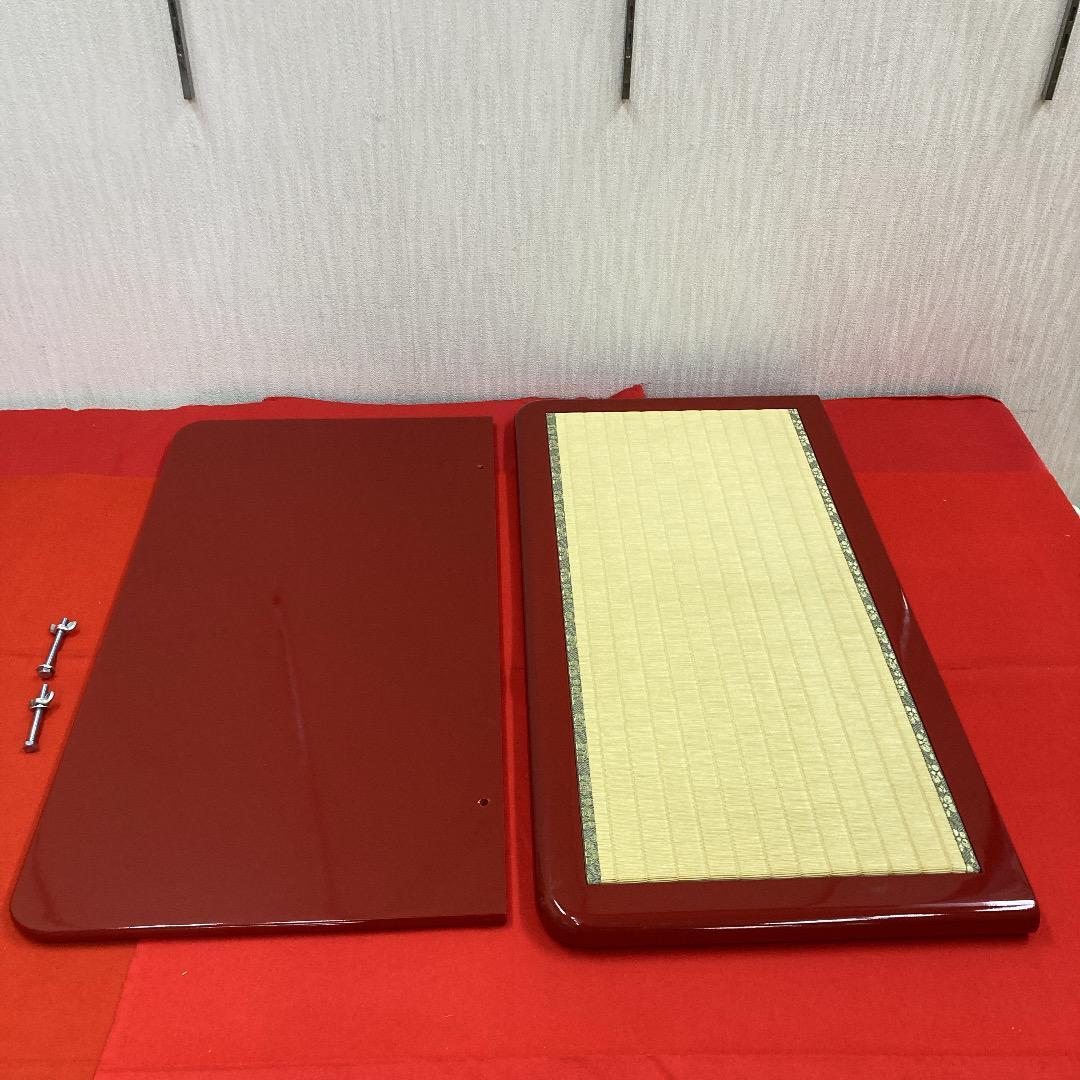 KM12 可愛い飾り台　朱塗り　巾70㎝位　ひな人形　親王飾り台　木目込み飾り台