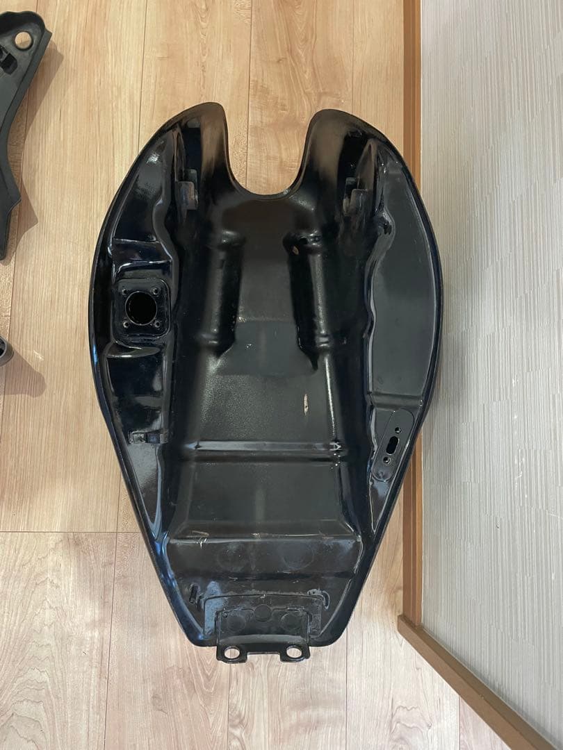 ゼファー 400 純正　外装セット