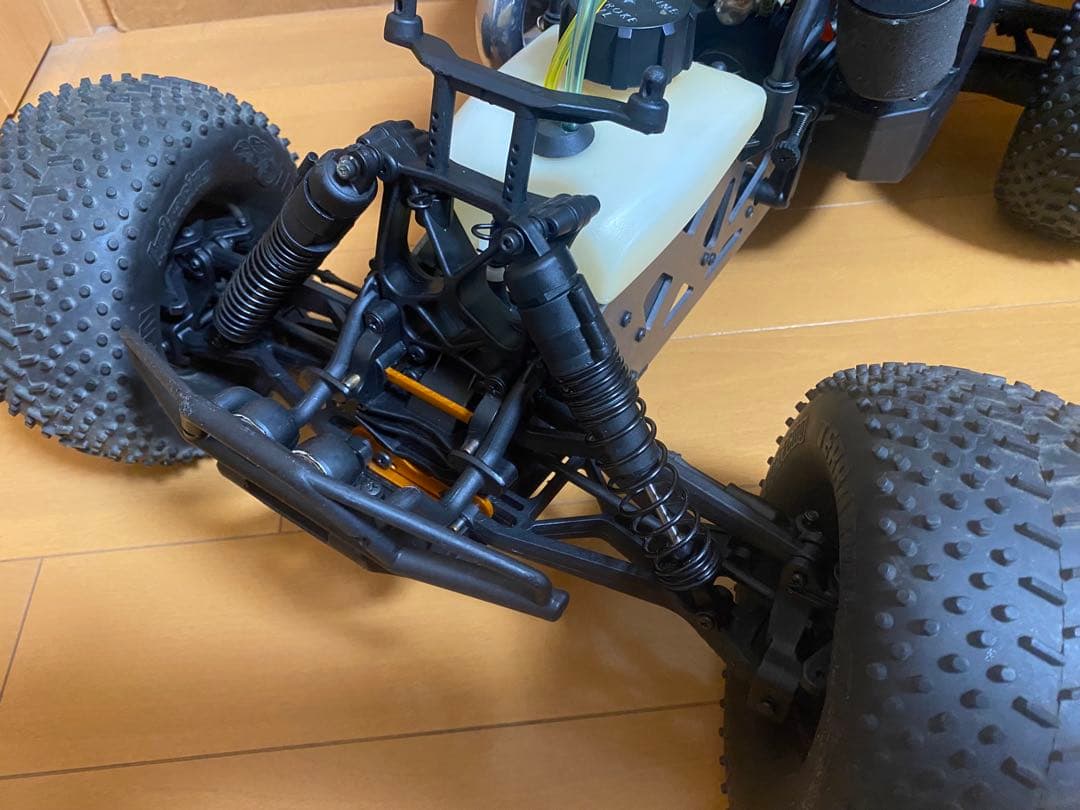 HPI Racing Savage XL サベージ　オクタン