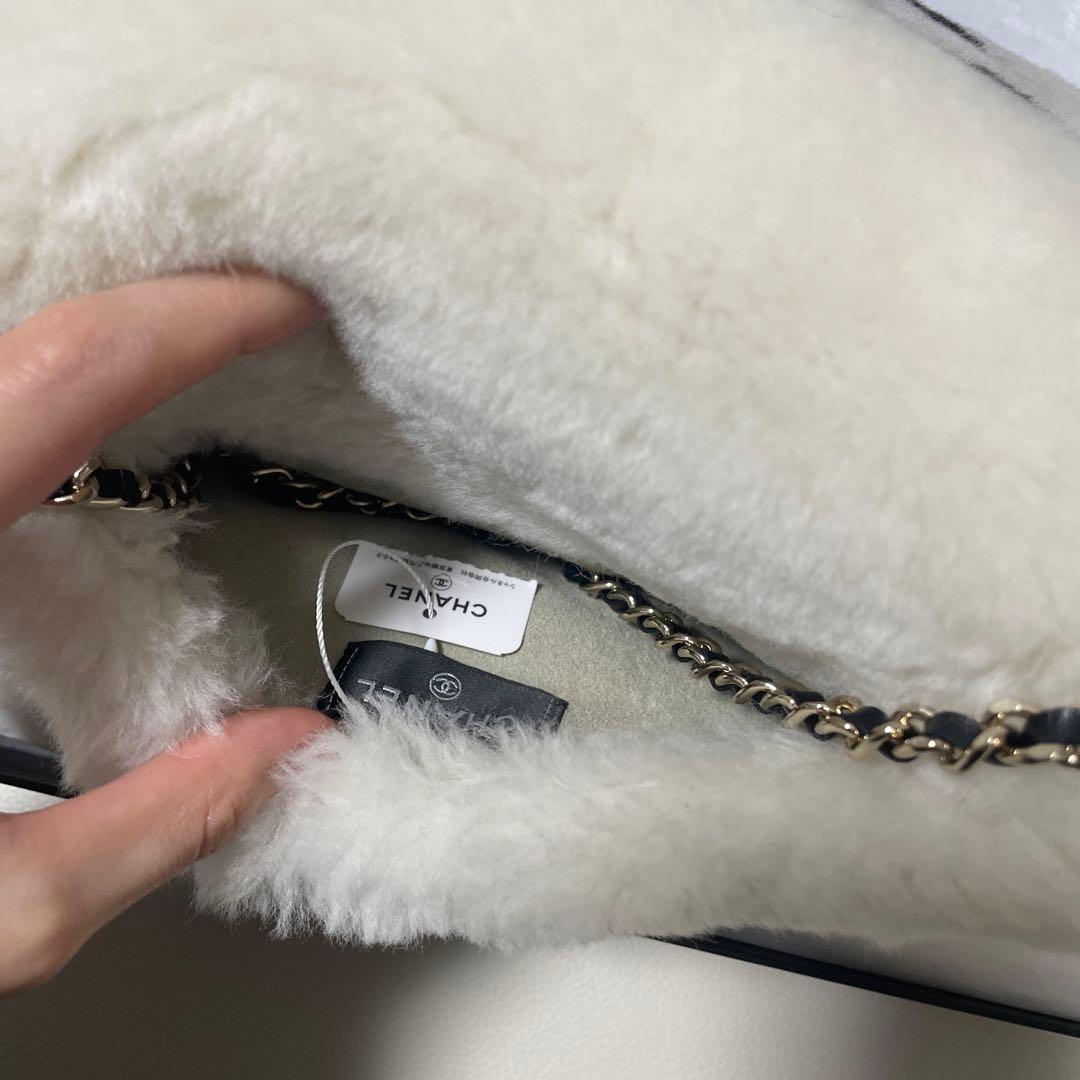 CHANEL ココネージュ マフ　ショルダーバッグ