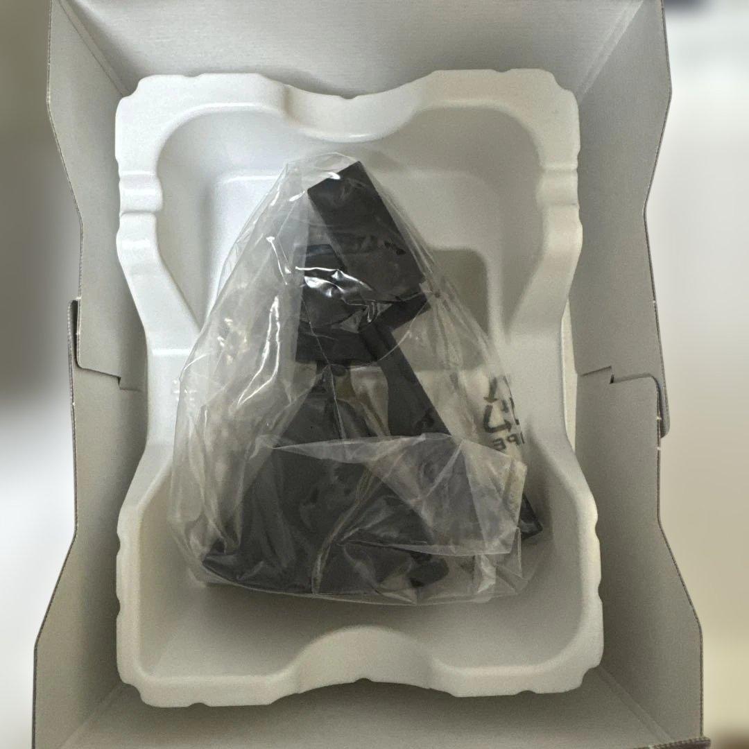 携帯電話本体 INFOBAR xv