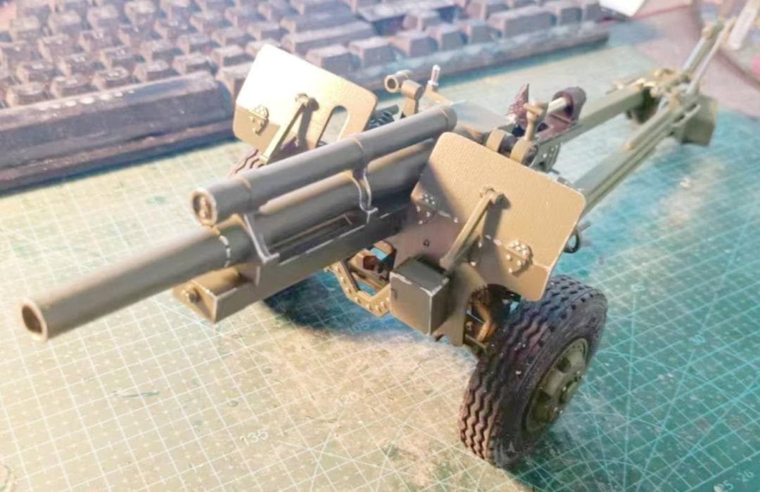 1/16スケール　手作　米軍105榴弾砲模型レプリカ　新品
