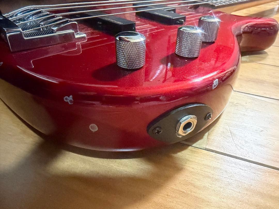 FERNANDES ベース　4弦　ワインレッド