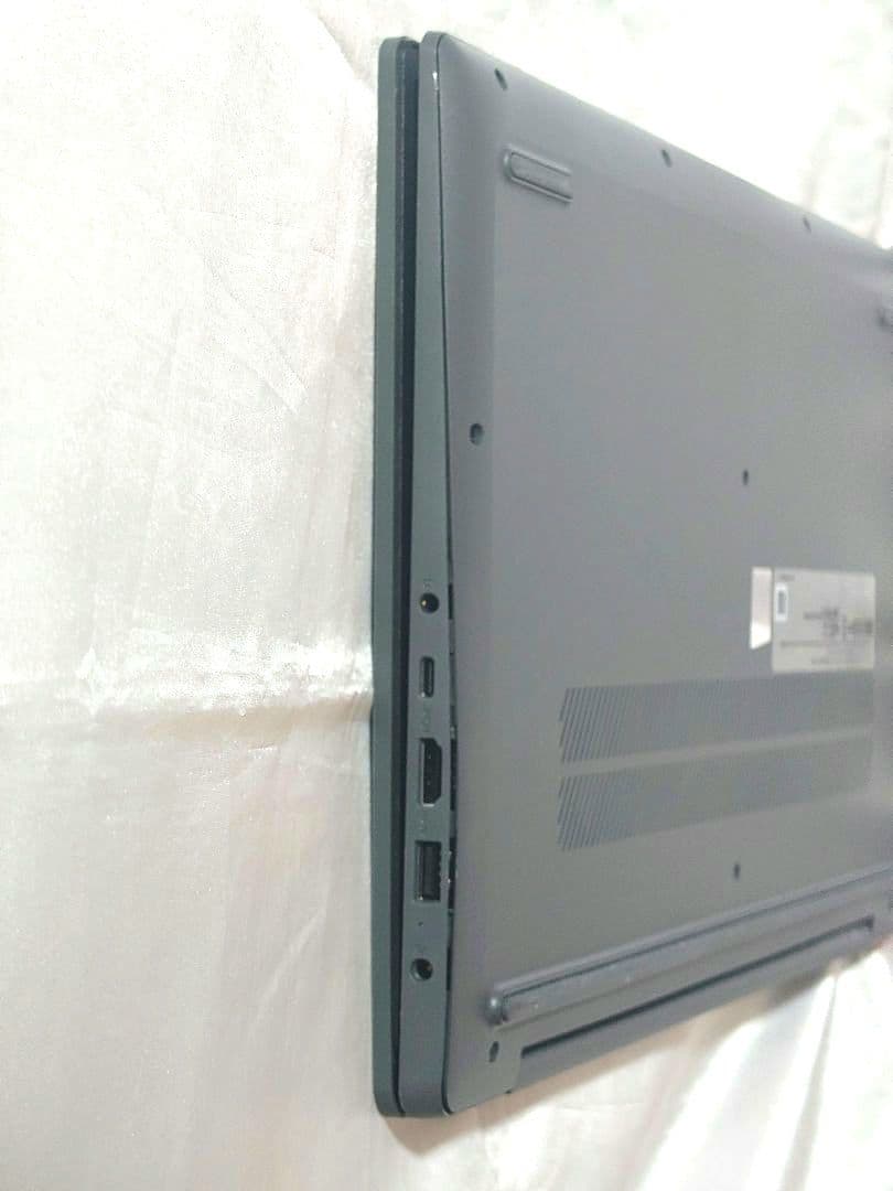 超美品 保証1年Lenovoノート IdeaPad Slim3 2024年購入