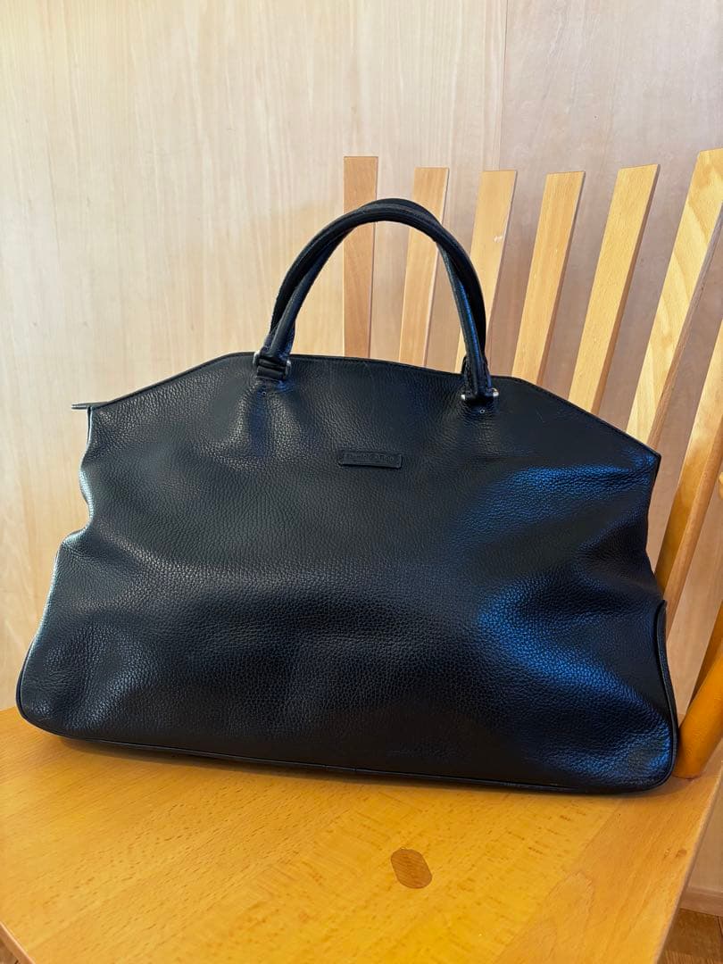 ブラックレザートートバッグ