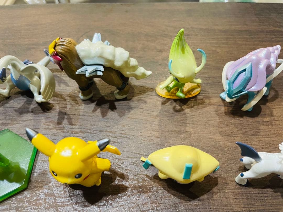 ポケモン映画10周年記念 モンスターコレクションセットBOX 全キャラ18点