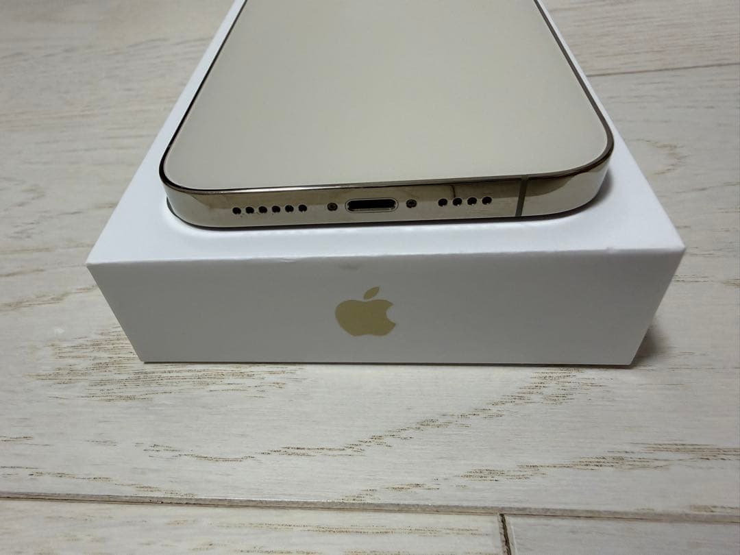 SIMフリー iPhone 14 Pro Max 256GB ゴールド