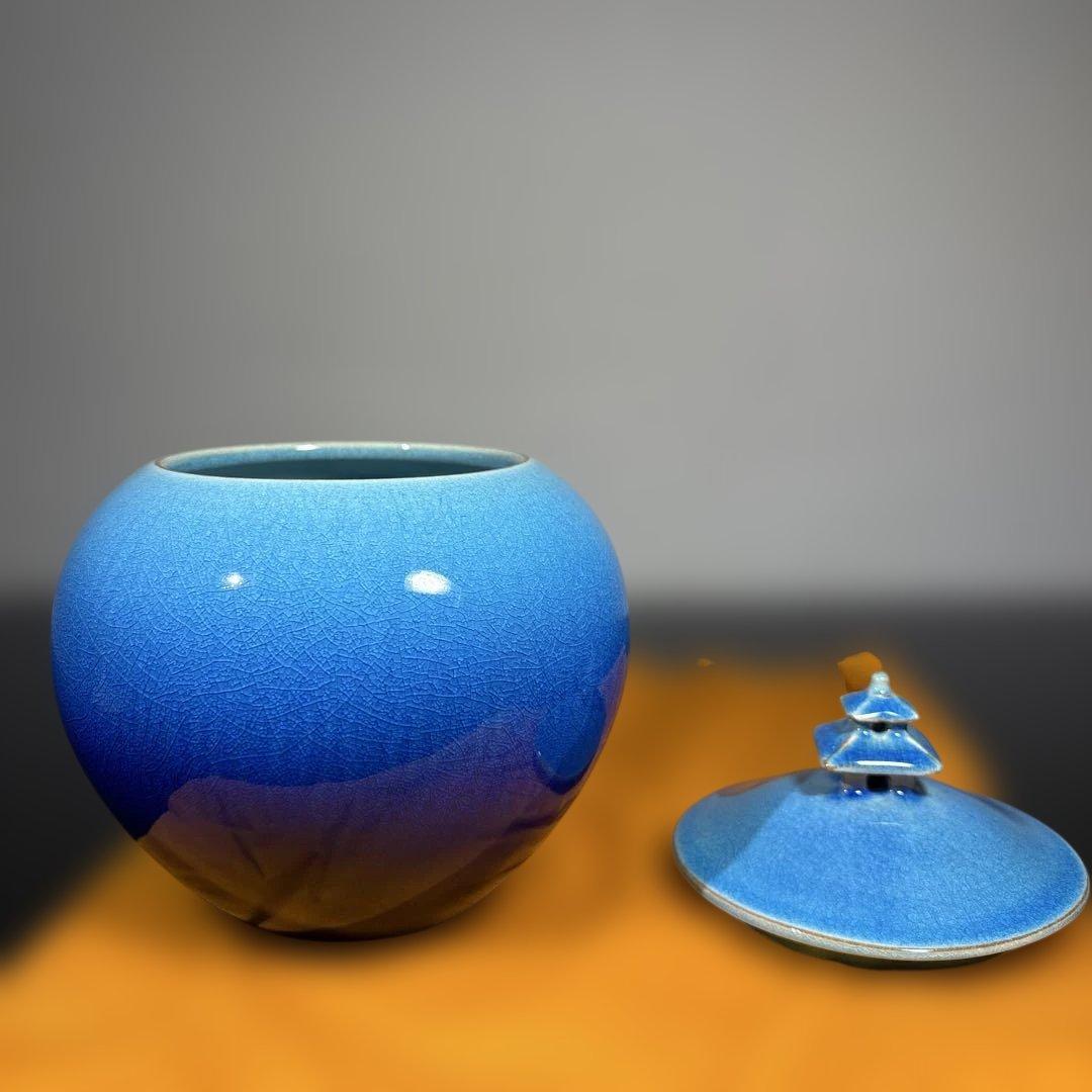 真作　木村芳郎　碧釉蓋付壷　高さ約16センチ