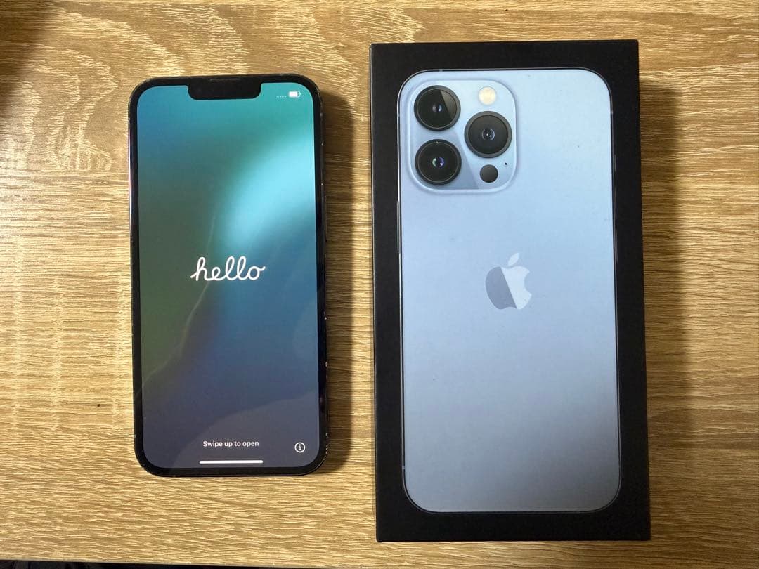 Apple iPhone 13 Pro 1TBシエラブルー SIMフリー