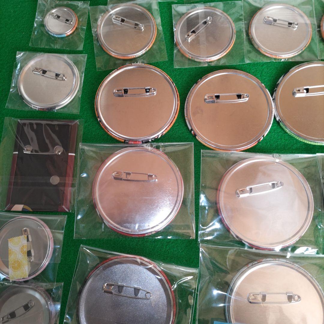 ④② ハイキュー　日向　影山　月島　西谷夕　及川　黒尾　研磨　天童覚　缶バッジ