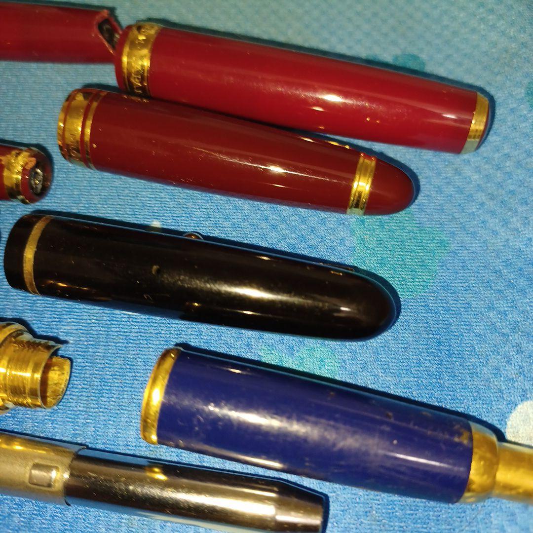 Pilot キャップレス18K 1本 ほか3本 ペン先なし ジャンク