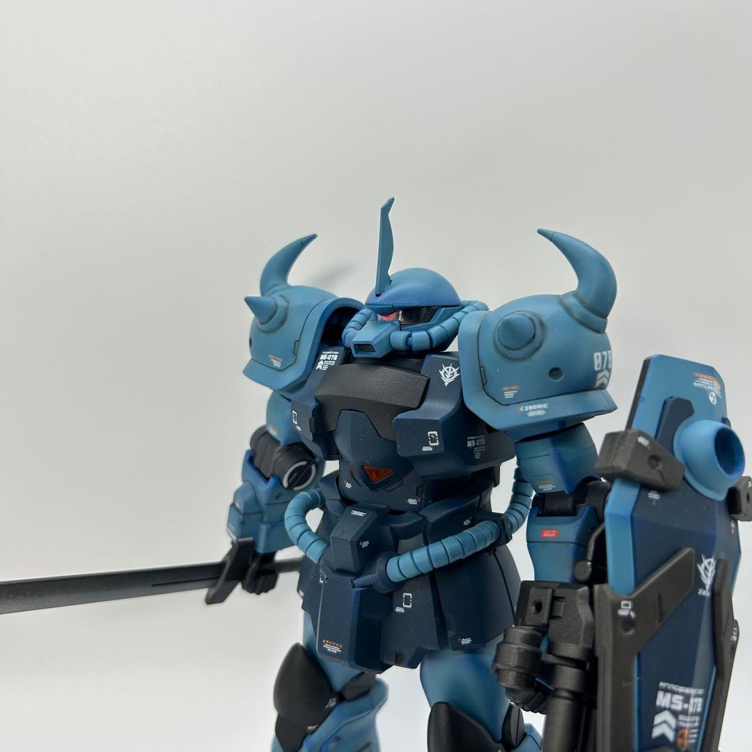 グフカスタム（MG）ガンプラ　完成品