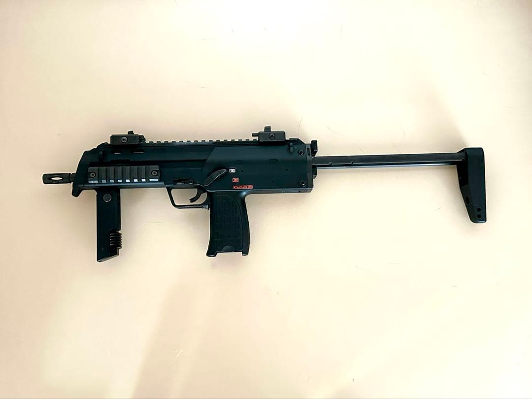東京マルイ MP7A1 コンパクト 電動 マガジン VERY 100 スコープ付